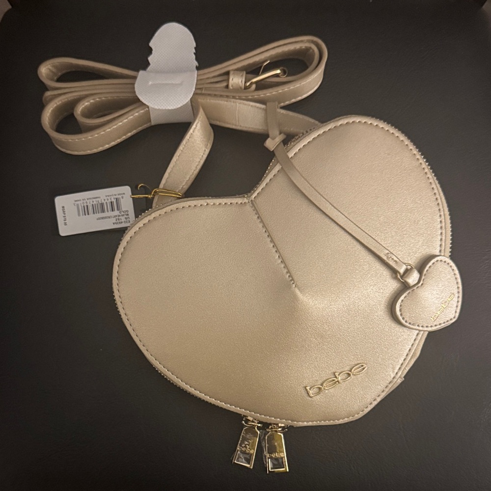 BeBe❤️ ❤️ MILAN HEART CROSSBODY COLOR: GOLD